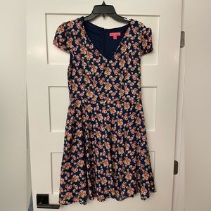 Betsey Johnson Floral Mini Dress size 10